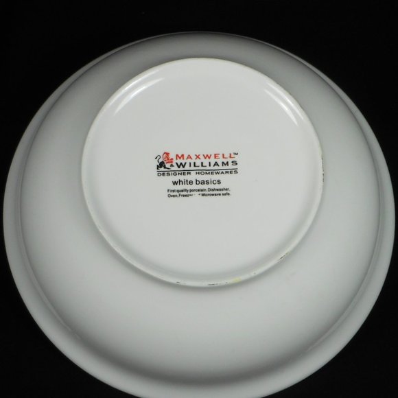 Vegetable Serving Bowl. Maxwell Williams, white basics - Picture 4 of 5